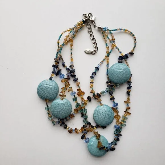 NWOT fun and Beautiful Statement Necklace. - Picture 8 of 9